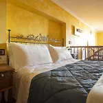 Ancient Tellaro Apartment *