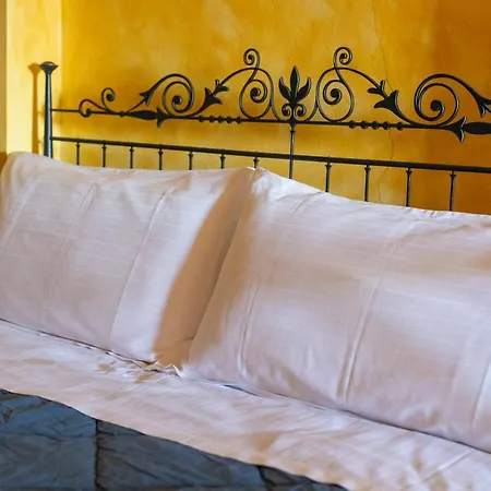 Ancient Tellaro - Free Parking Lerici